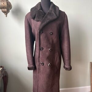 Men's Brown Double-Breasted Shearling Coat, pre-owned.